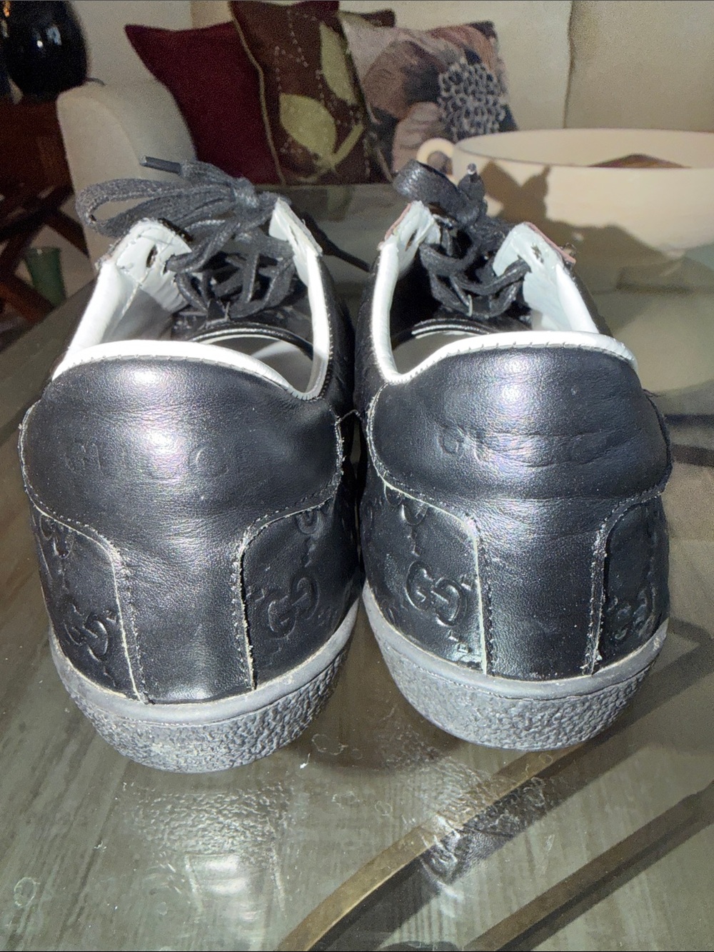 Gucci Black Leather Embossed GG Sneaker with Red and Green Web - Picture 3 of 5